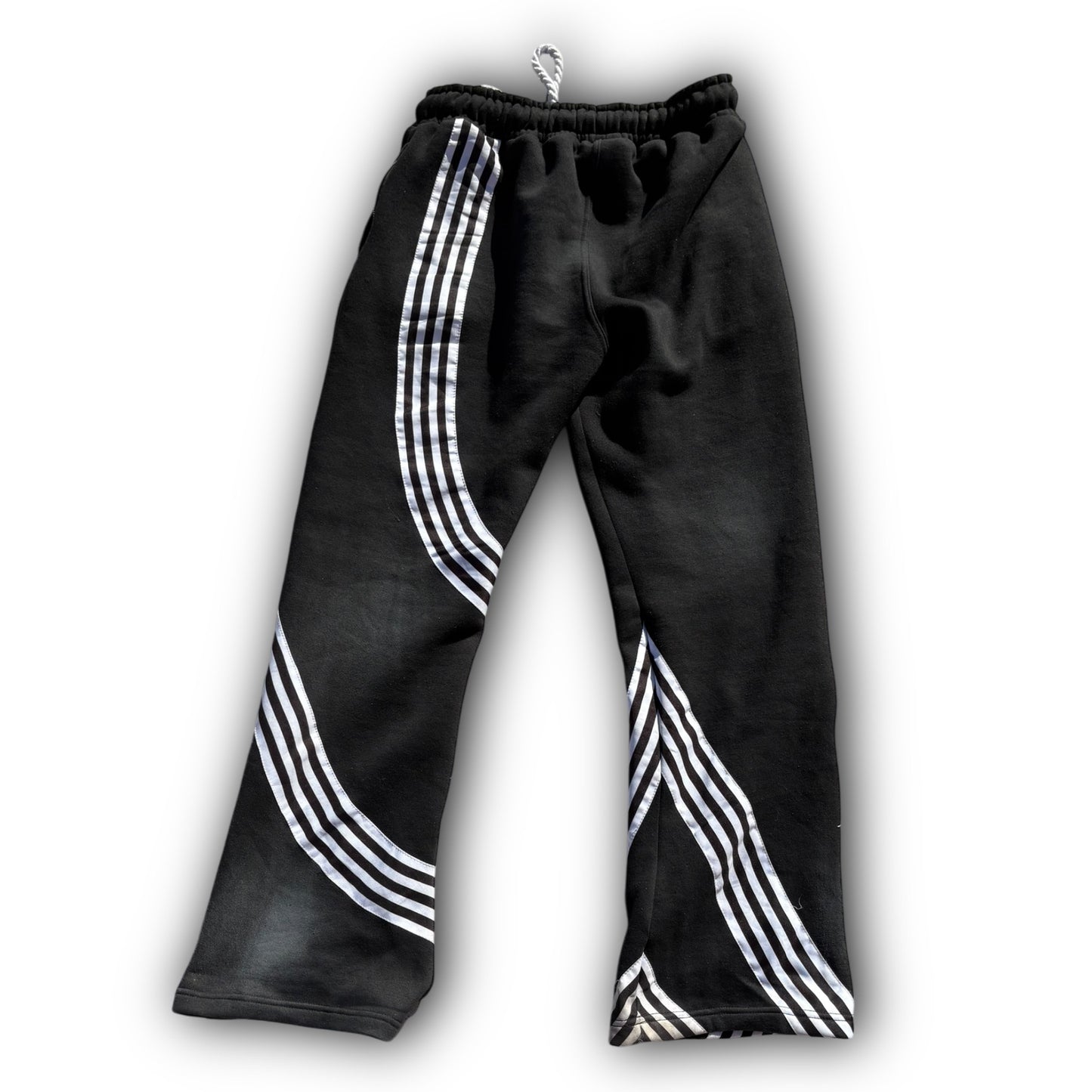 BLACK SWEATS